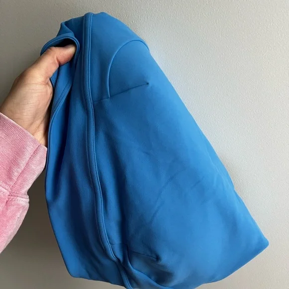 Lululemon Wunder Train Sports Bra - Picture 6 of 6